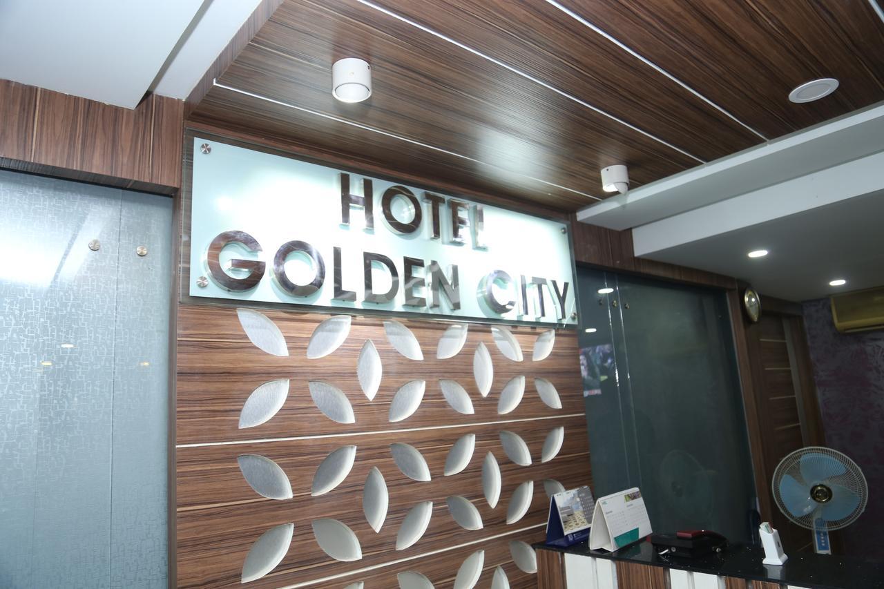 Hotel Golden City 巴纳内拉斯 外观 照片